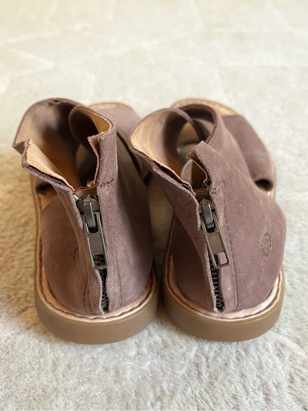 Born Iwa Sandals - Picture 6 of 14